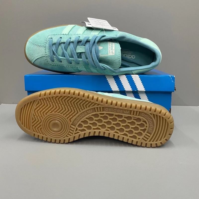 Adidas Sneakers